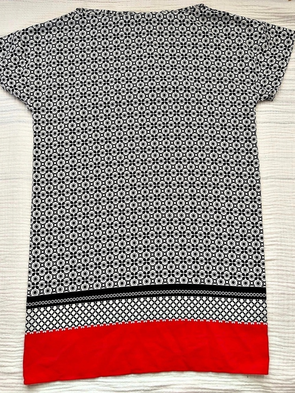 Uniqlo Geometric Dress in Black & Red XS